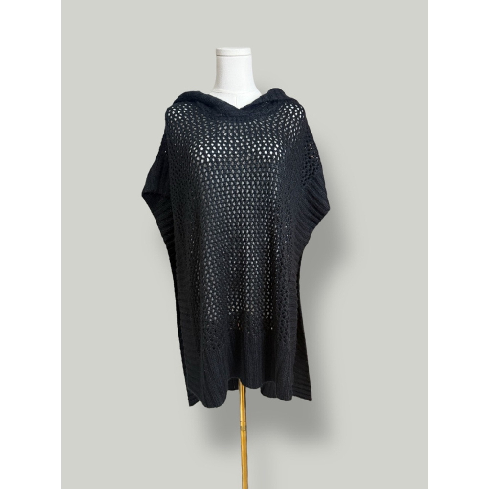 BCBG Coverup Women Size XS Black Knit Crochet Hoodie Beach Boho Pullover Poncho